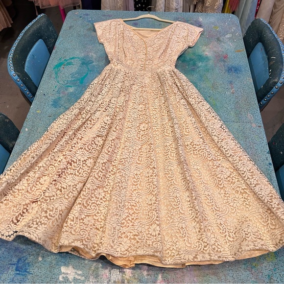 Dresses & Skirts - Perfect Mid Century Betty